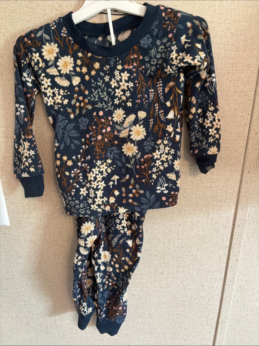 Kids Floral Navy Long-Sleeve Pajama Set